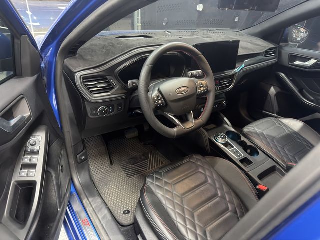 FORD福特 FOCUS WAGON  第5張相片