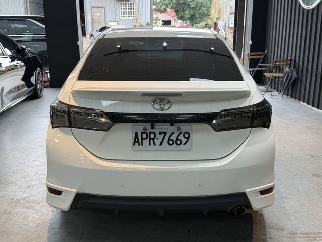 TOYOTA豐田 ALTIS  第4張相片