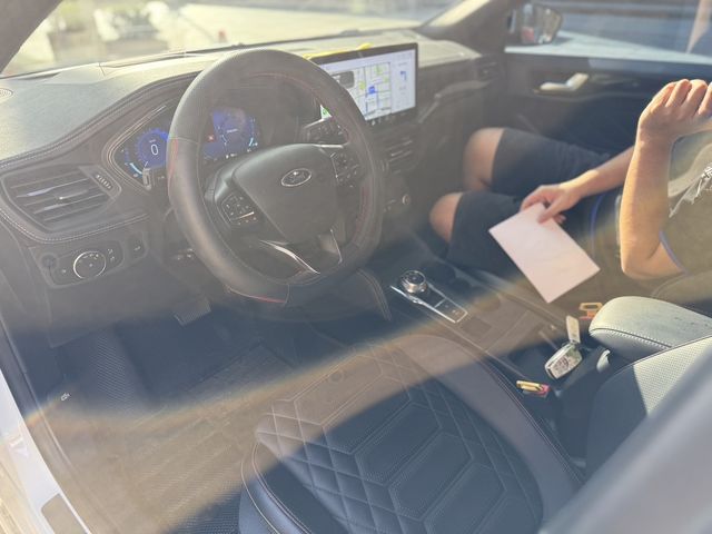 FORD福特 FOCUS WAGON  第5張相片