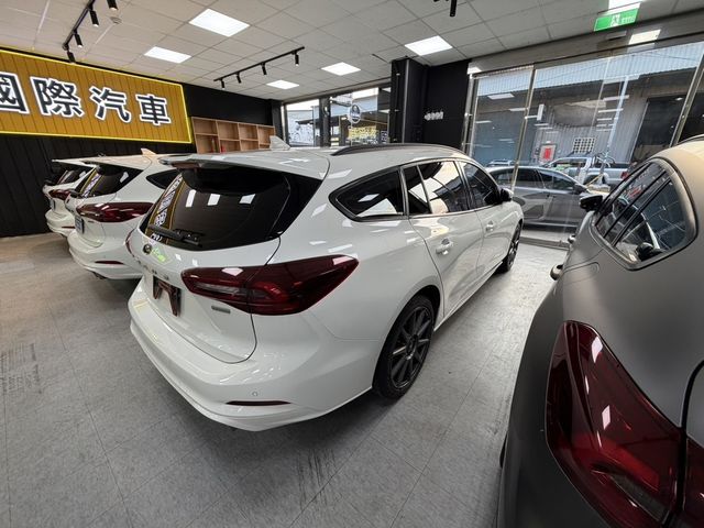 FORD福特 FOCUS WAGON  第2張相片