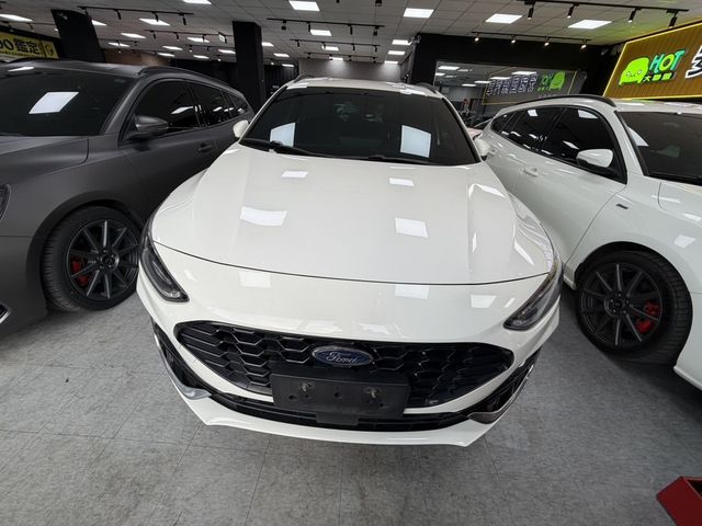 FORD福特 FOCUS WAGON  第3張相片