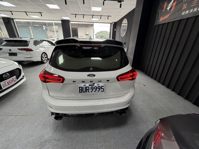 FORD福特 FOCUS WAGON  第4張相片