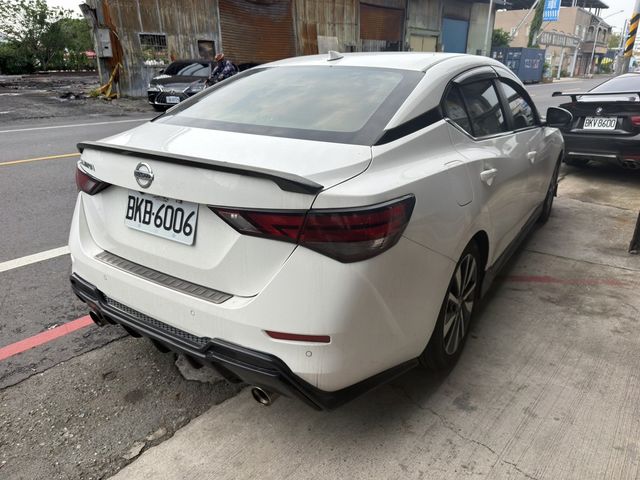 NISSAN日產 SENTRA  第2張相片