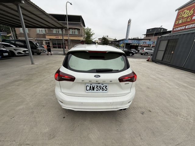 FORD福特 FOCUS WAGON  第4張相片