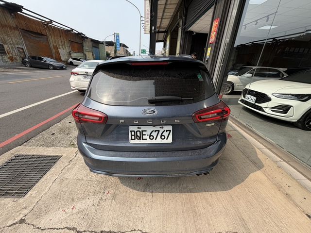FORD福特 FOCUS WAGON  第4張相片