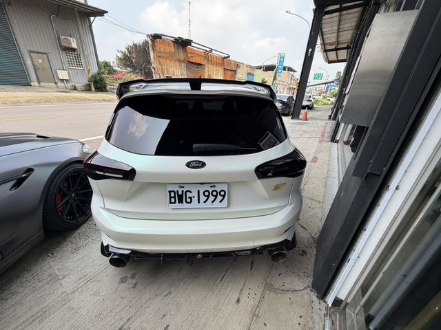 FORD福特 FOCUS ST WAGON  第4張相片