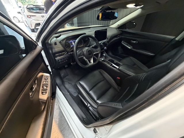 NISSAN日產 SENTRA  第5張相片