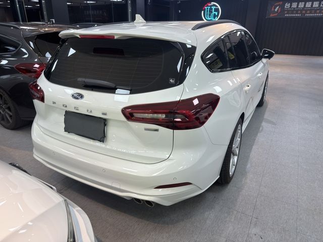 FORD福特 FOCUS WAGON  第2張相片