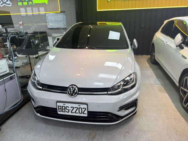 VOLKSWAGEN福斯 GOLF  第3張相片