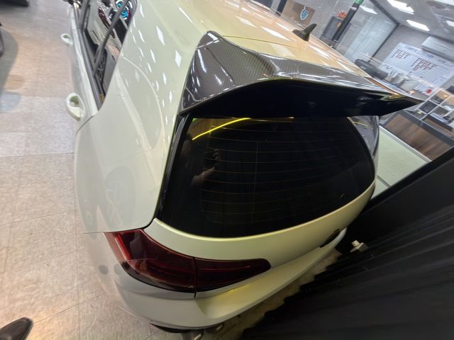 VOLKSWAGEN福斯 GOLF  第4張相片