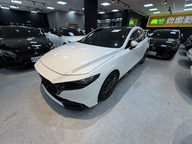 MAZDA馬自達 MAZDA 3  第1張相片
