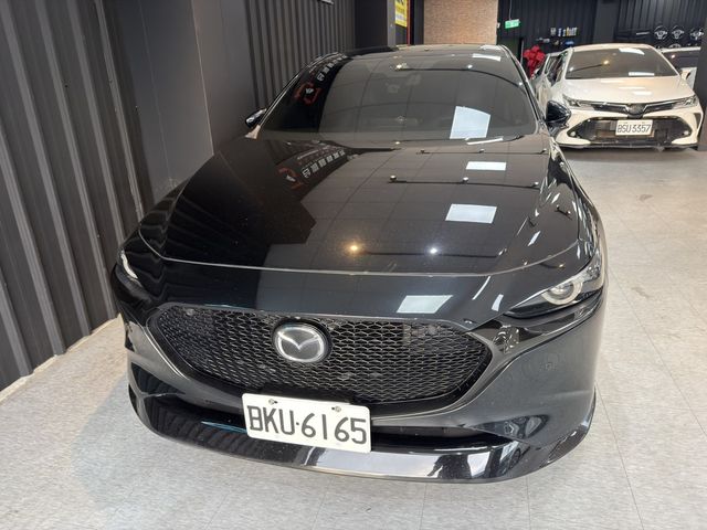 MAZDA馬自達 MAZDA 3  第3張相片