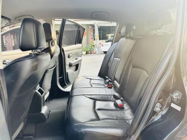 NISSAN日產 TIIDA  第8張相片