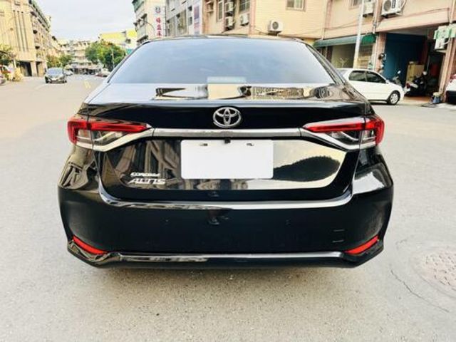 TOYOTA豐田 ALTIS  第4張相片