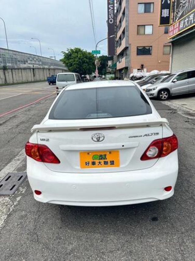 TOYOTA豐田 ALTIS  第4張相片