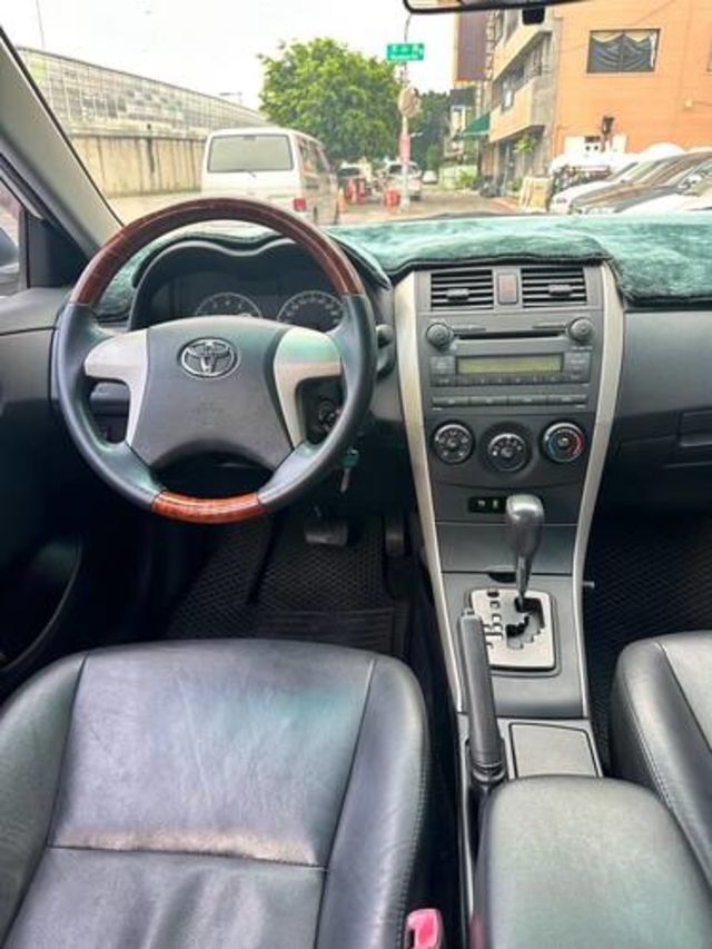 TOYOTA豐田 ALTIS  第5張相片