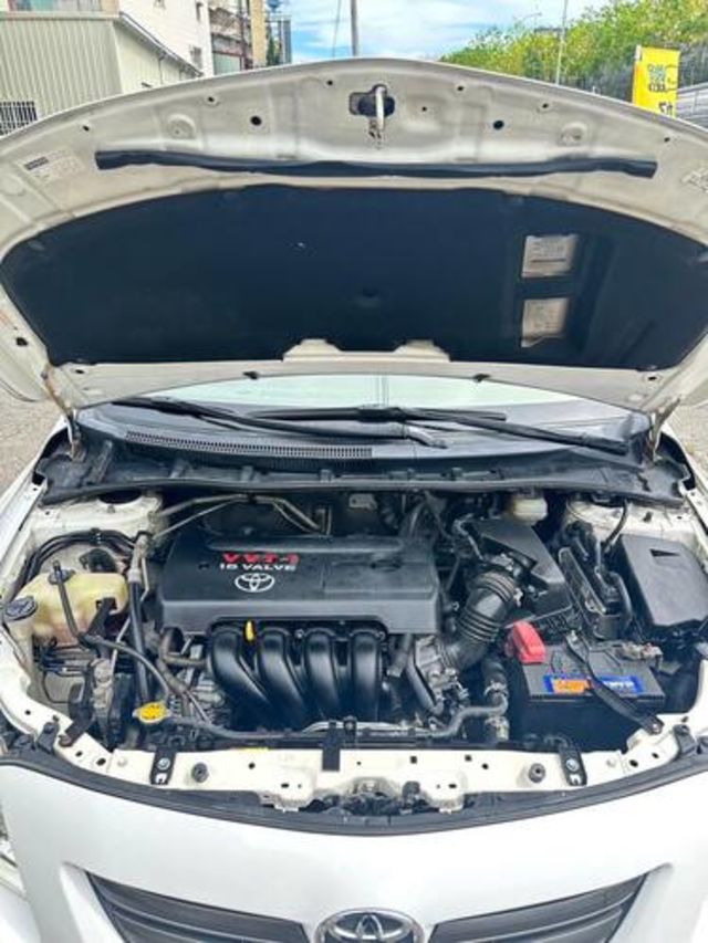 TOYOTA豐田 ALTIS  第6張相片