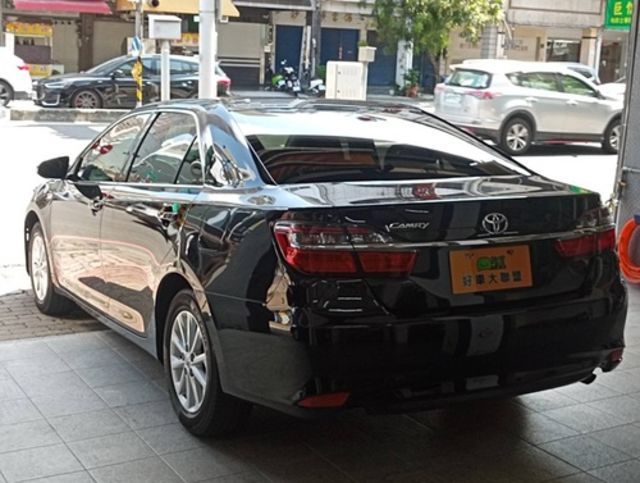 TOYOTA豐田 CAMRY  第2張相片