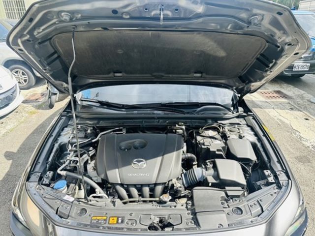 MAZDA馬自達 MAZDA 3  第8張相片