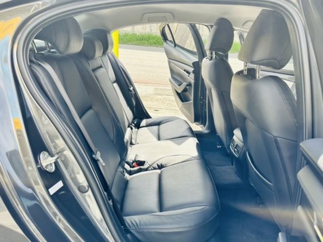MAZDA馬自達 MAZDA 3  第16張相片