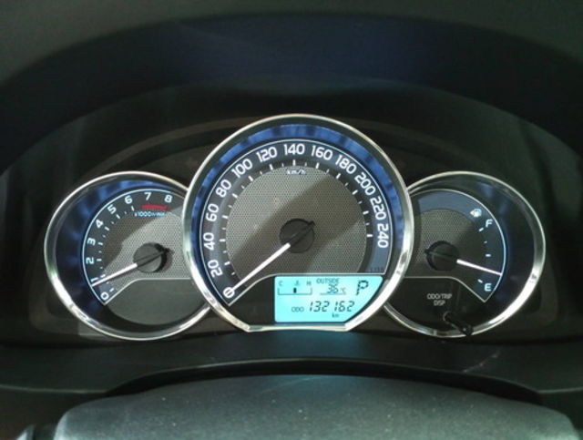 TOYOTA豐田 ALTIS  第7張相片