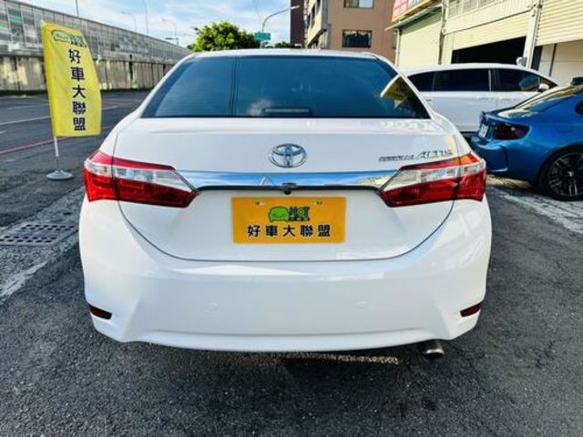 TOYOTA豐田 ALTIS  第4張相片