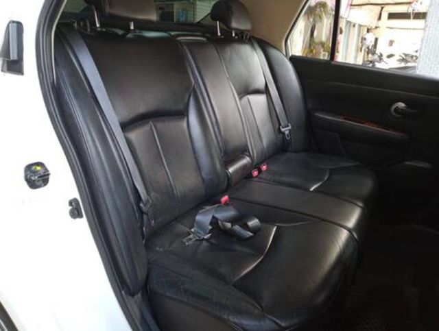 NISSAN日產 TIIDA  第6張相片
