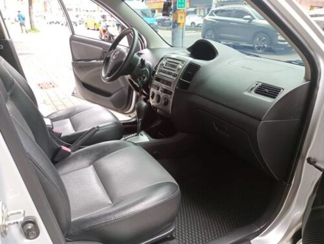 TOYOTA豐田 VIOS  第7張相片