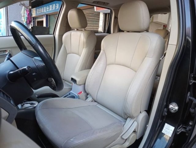 MITSUBISHI三菱 OUTLANDER  第3張相片