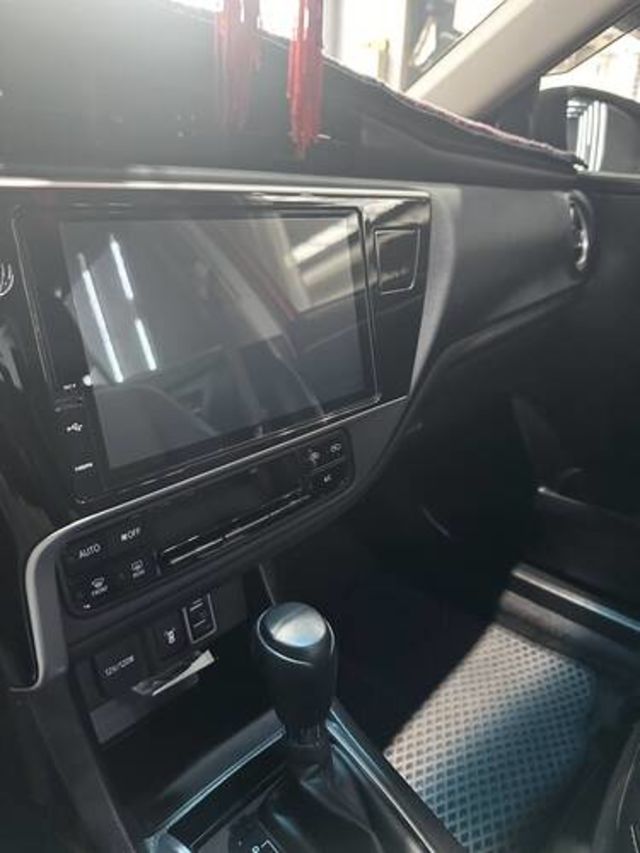 TOYOTA豐田 ALTIS  第2張相片