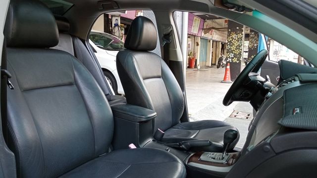 TOYOTA豐田 ALTIS  第5張相片