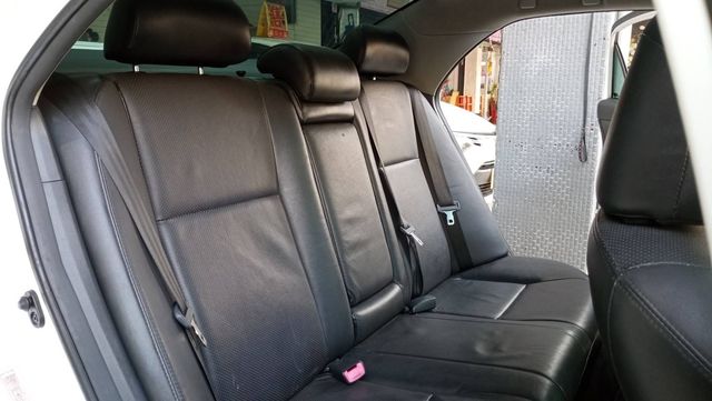 TOYOTA豐田 ALTIS  第7張相片