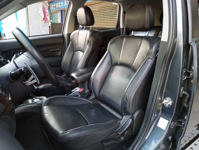 TOYOTA豐田 VIOS  第3張相片