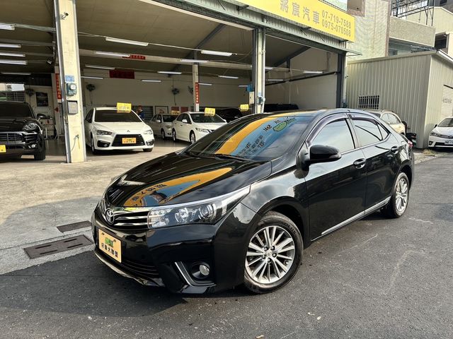 TOYOTA豐田 ALTIS  第1張相片