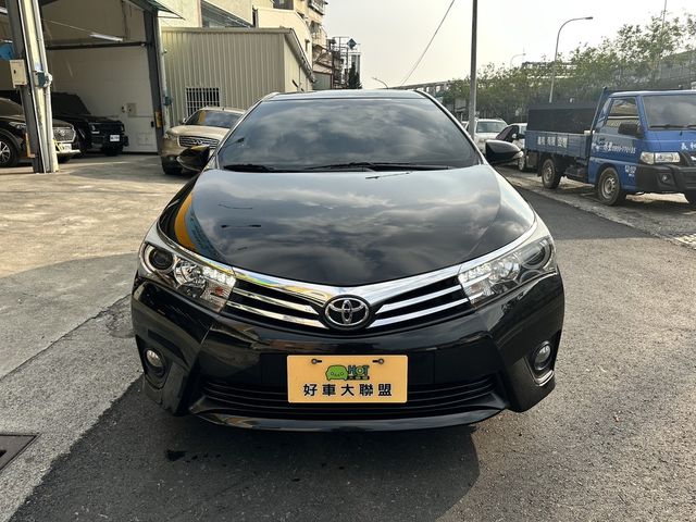 TOYOTA豐田 ALTIS  第2張相片