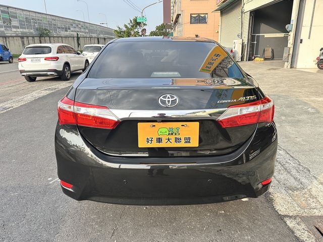 TOYOTA豐田 ALTIS  第4張相片