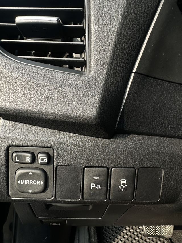 TOYOTA豐田 ALTIS  第17張相片
