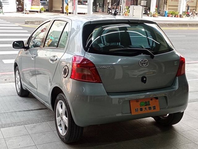 TOYOTA豐田 YARIS  第2張相片