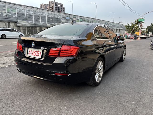 BMW寶馬 528I  第2張相片