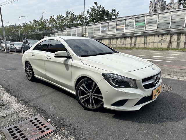M-BENZ賓士 CLA220  第1張相片
