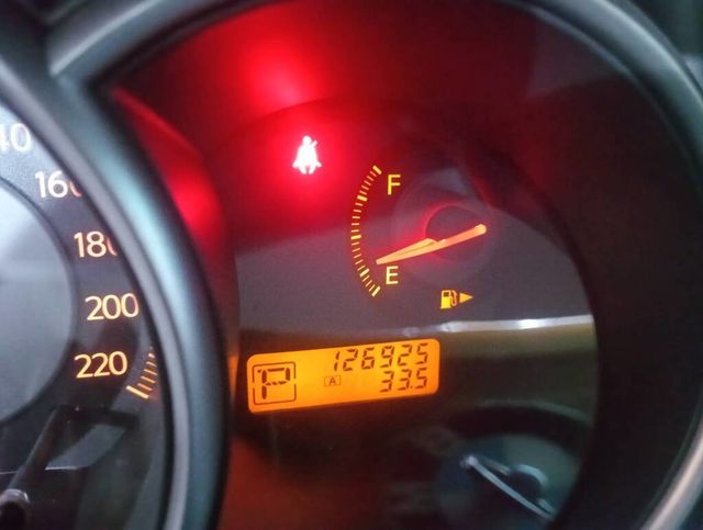 NISSAN日產 TIIDA  第19張相片