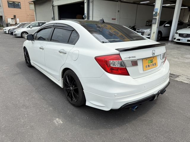 HONDA本田 CIVIC  第3張相片