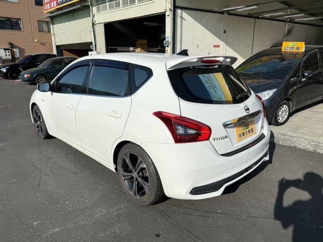 NISSAN日產 TIIDA  第4張相片