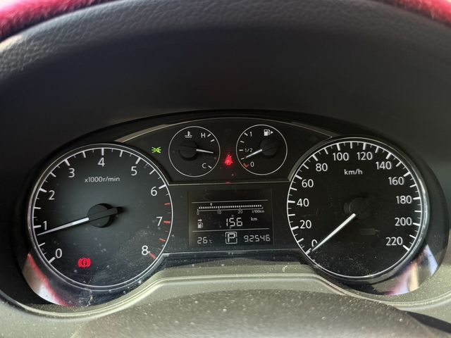 NISSAN日產 TIIDA  第15張相片