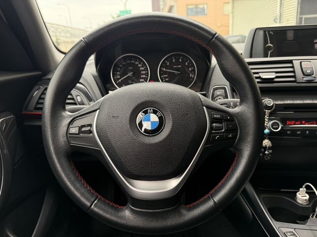 BMW寶馬 116I  第7張相片