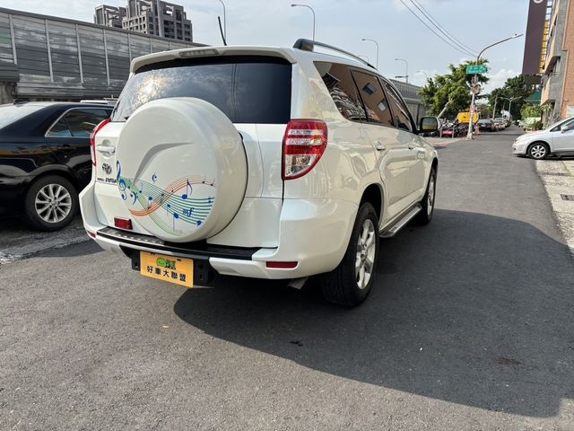 TOYOTA豐田 RAV4  第4張相片