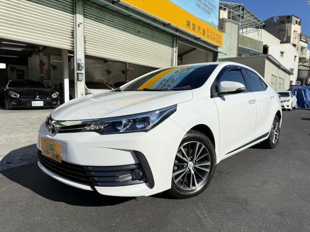TOYOTA豐田 ALTIS  第1張相片