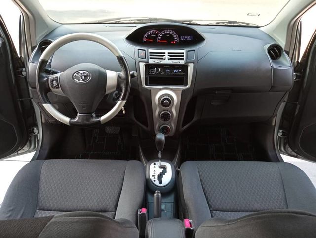 TOYOTA豐田 YARIS  第3張相片