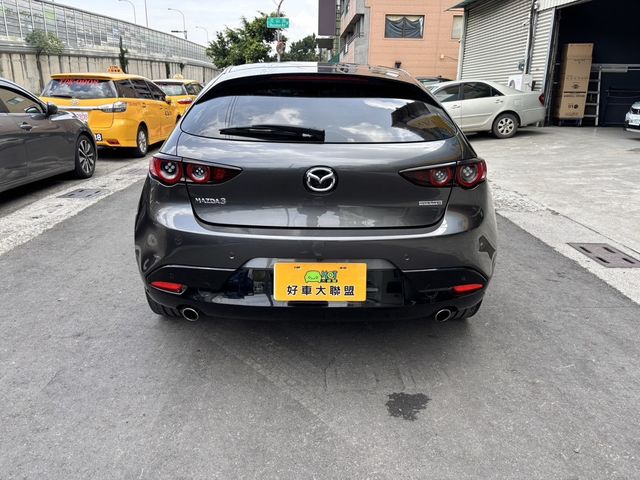 MAZDA馬自達 MAZDA 3  第5張相片