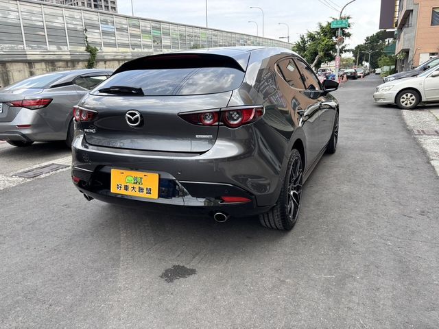 MAZDA馬自達 MAZDA 3  第6張相片